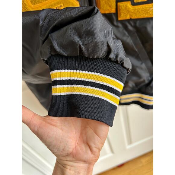 Vintage Black and Gold Men's Letterman Jacket Size Medium | Oversized Jacket - Picture 6 of 10